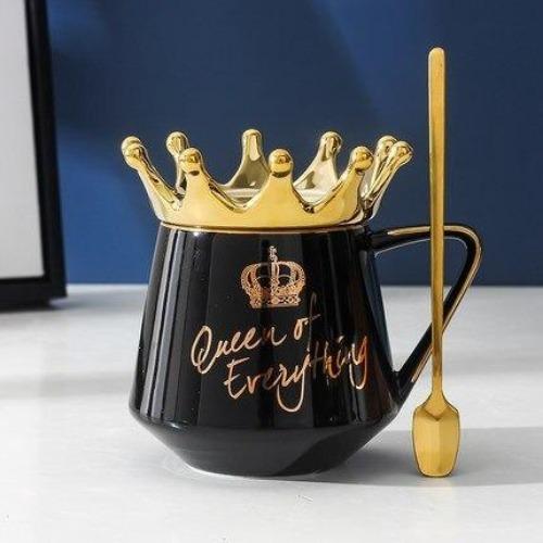 Quebec queen mug - black - home & office